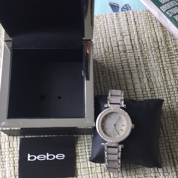 Bebe watch - Picture 2 of 8